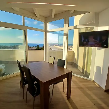 Holidayhouse Belvedere Apartment